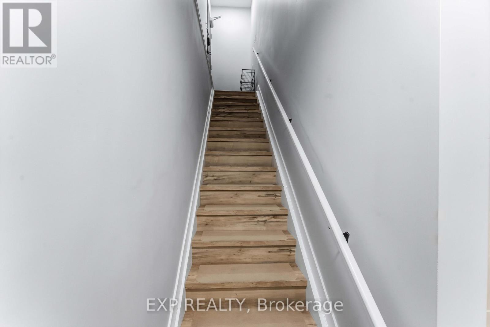 182 MURRAY STREET - 3