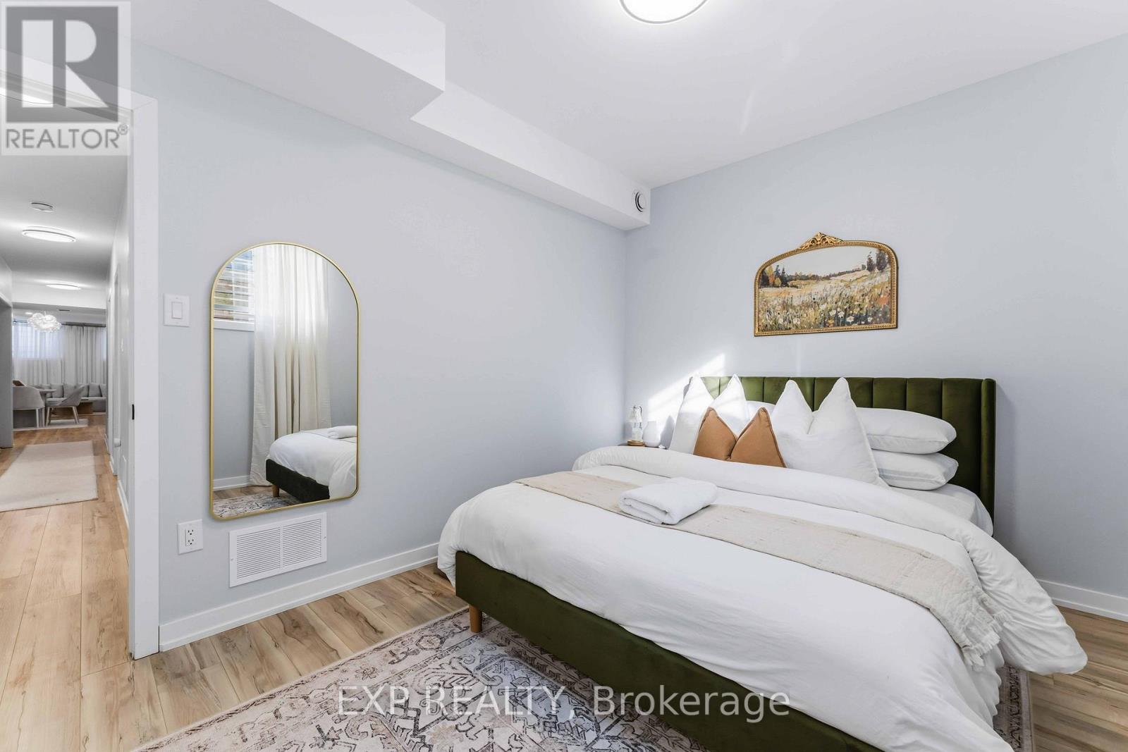 182 MURRAY STREET - 39