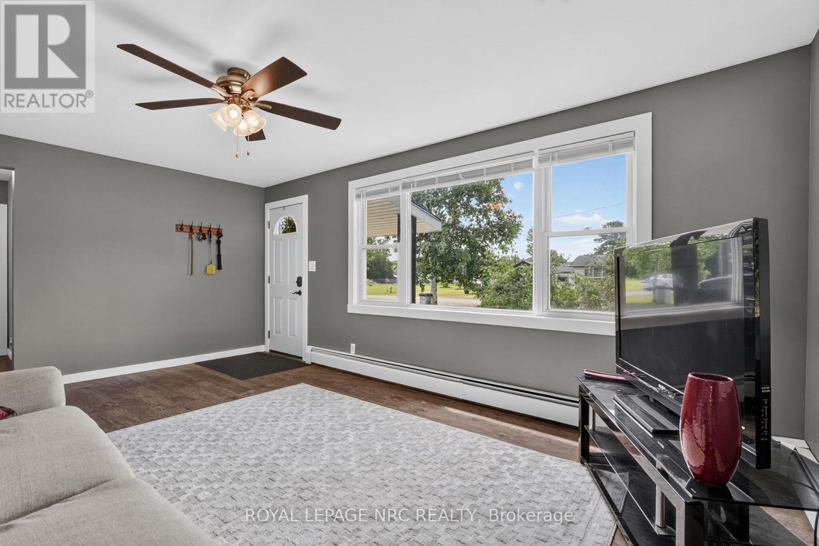 2944 PORTAGE TRAIL - 10