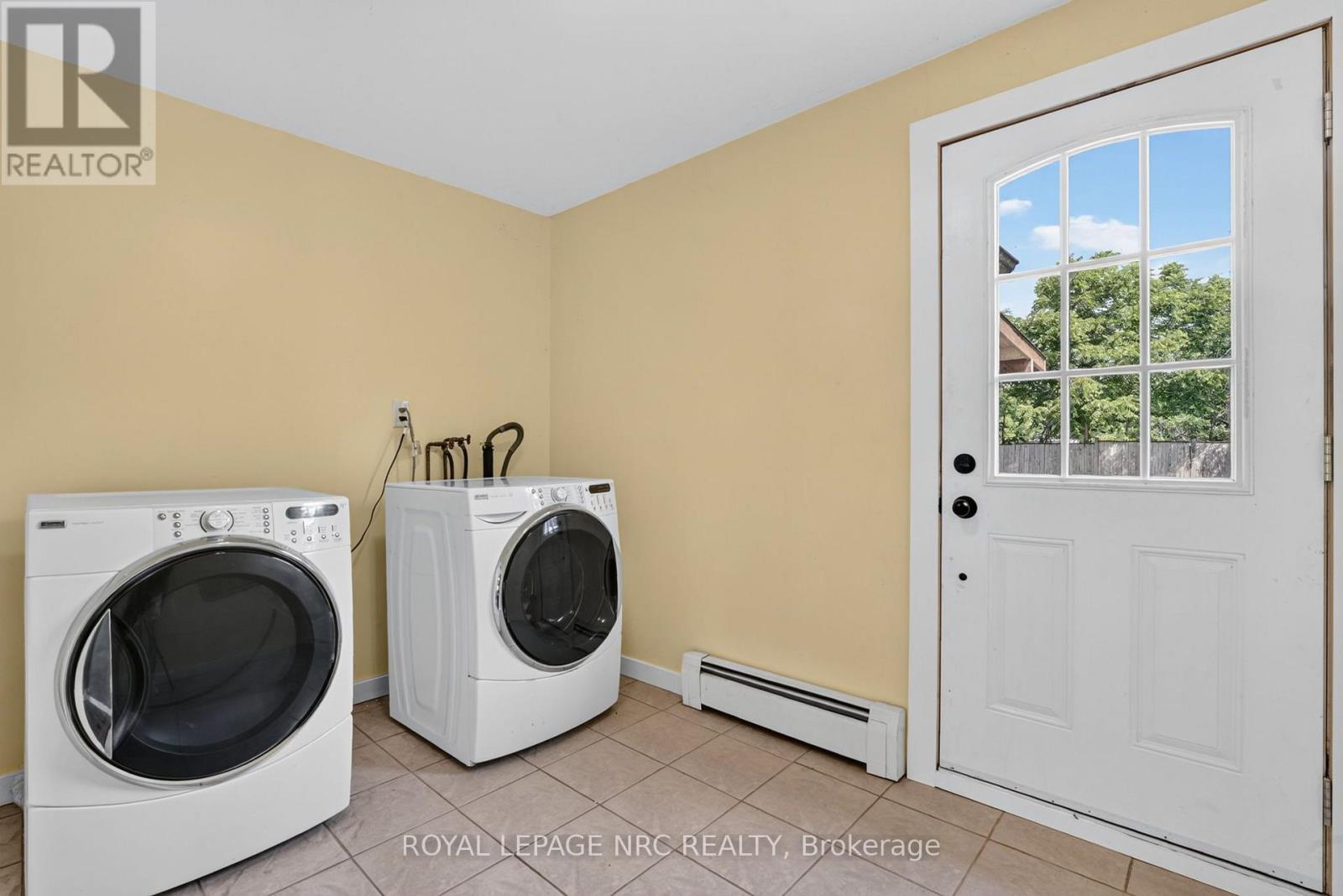 2944 PORTAGE TRAIL - 19