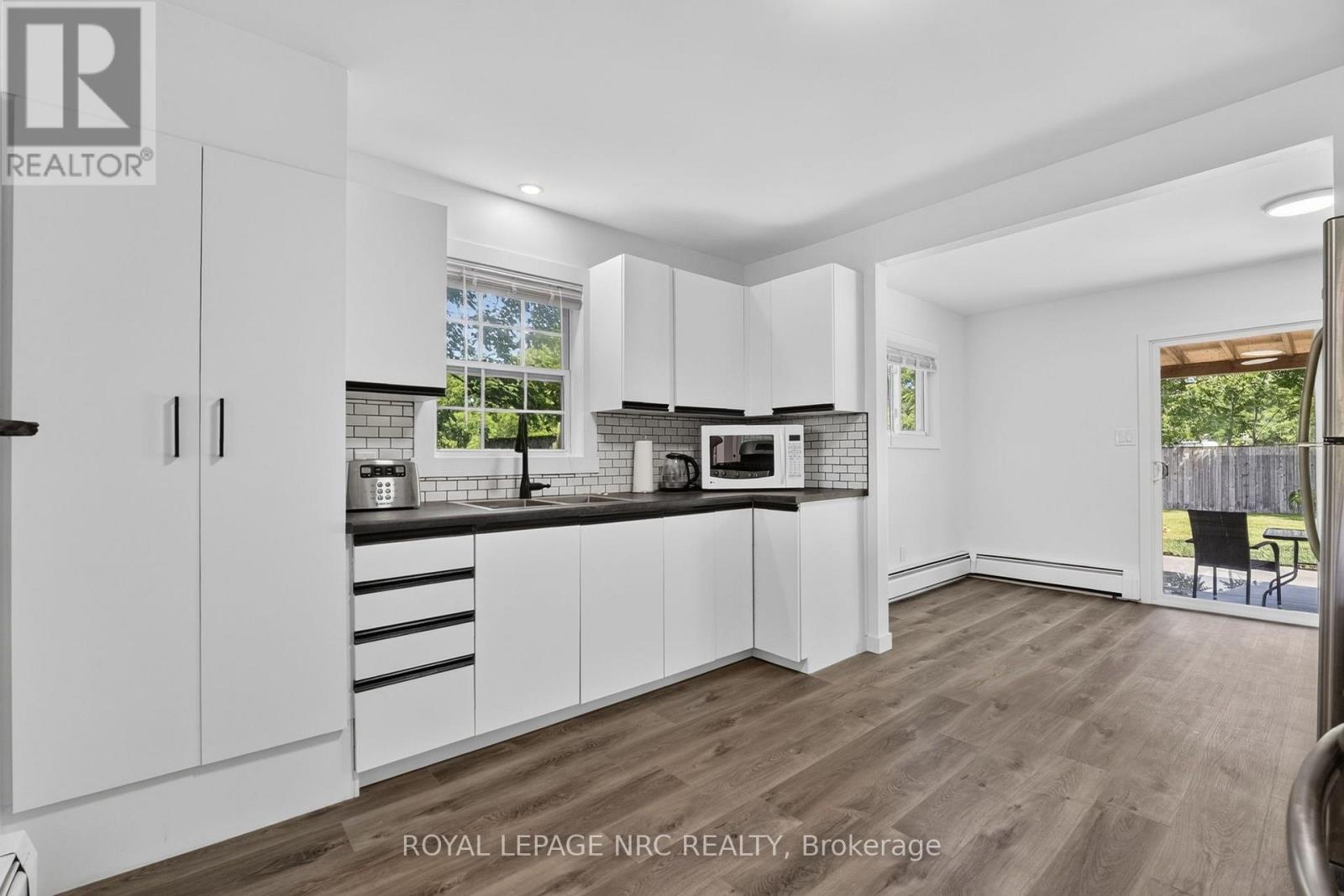 2944 PORTAGE TRAIL - 20
