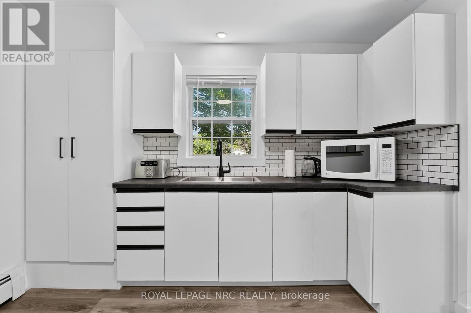 2944 PORTAGE TRAIL - 23