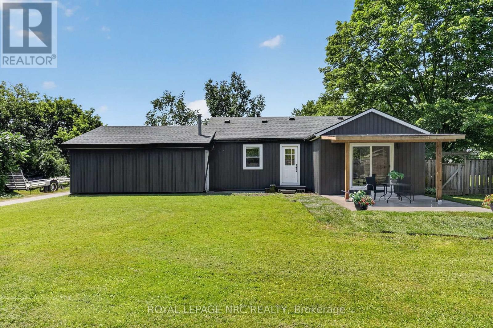 2944 PORTAGE TRAIL - 31