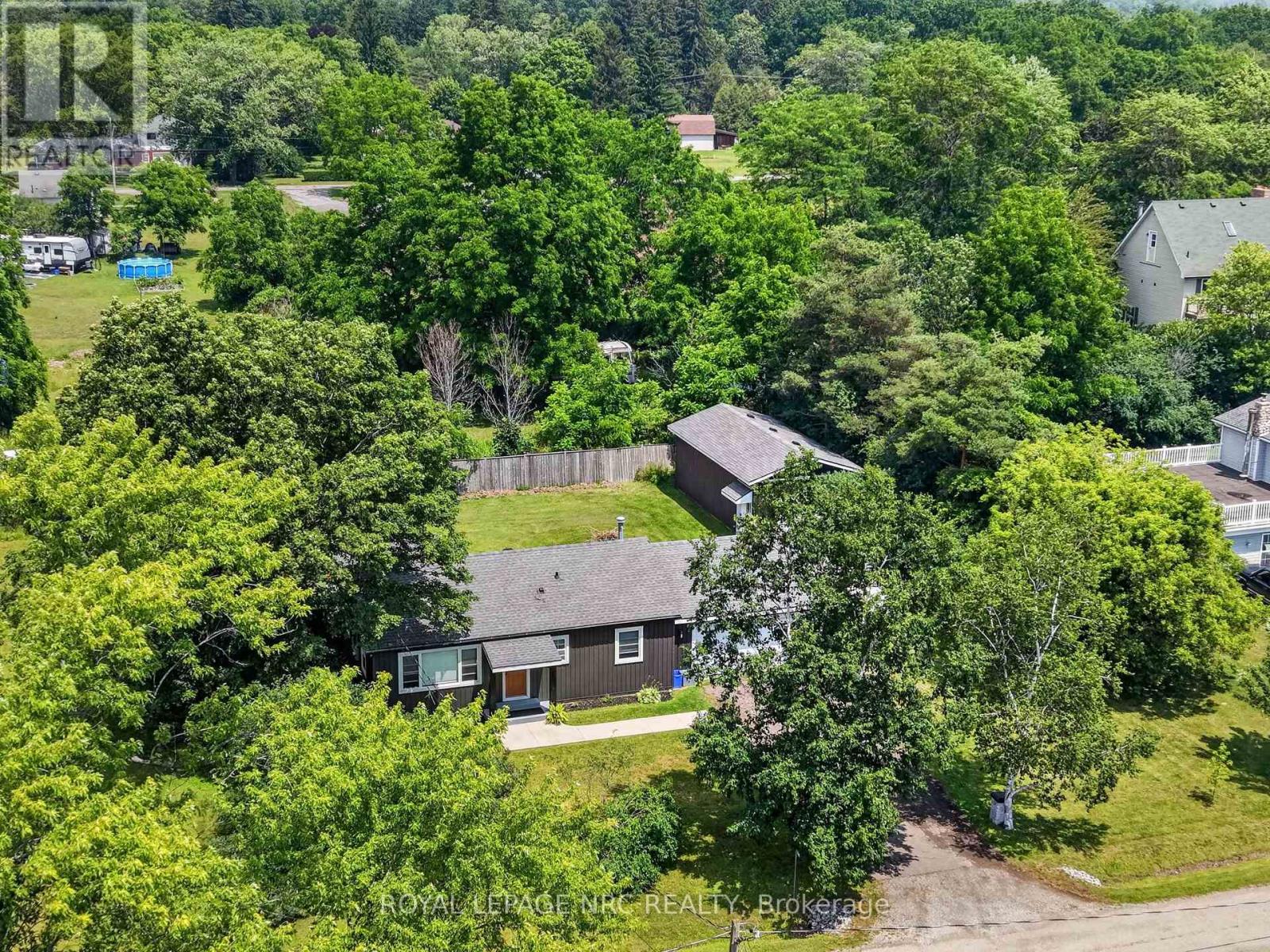 2944 PORTAGE TRAIL - 41