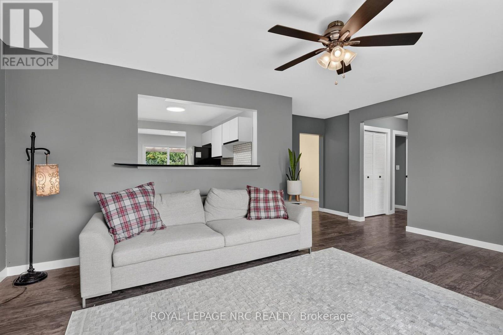 2944 PORTAGE TRAIL - 9