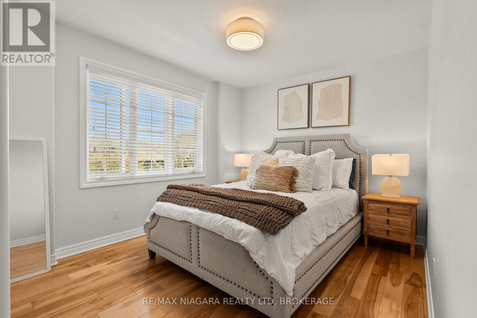 24 RED HAVEN DRIVE - 26