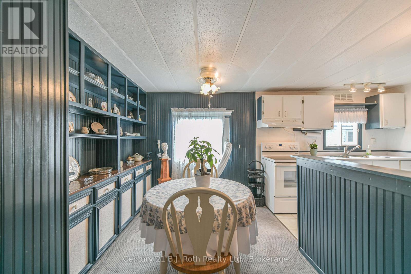 #LOT 209 580 WEST STREET S - 14