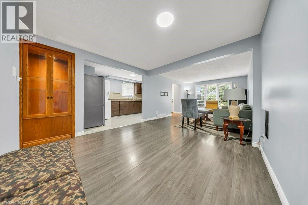 959 LANGS Circle - 12