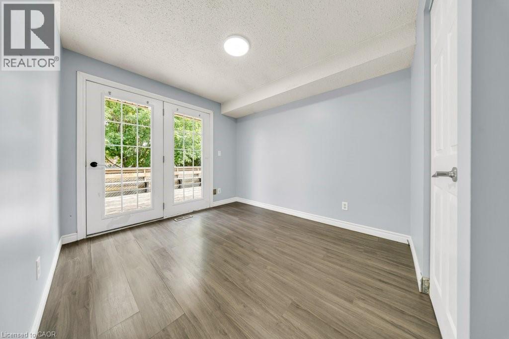 959 LANGS Circle - 16
