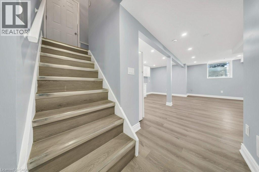 959 LANGS Circle - 21