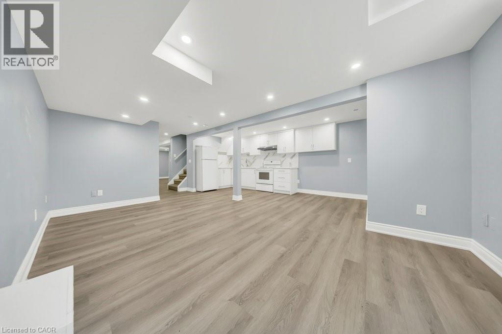 959 LANGS Circle - 24