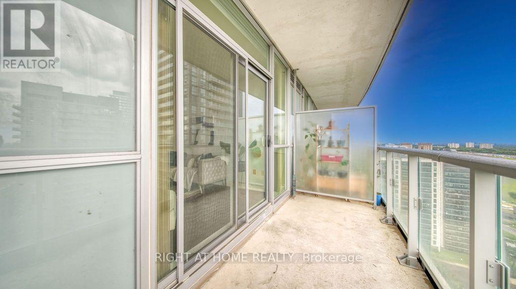 #1808 62 FOREST MANOR ROAD - 37