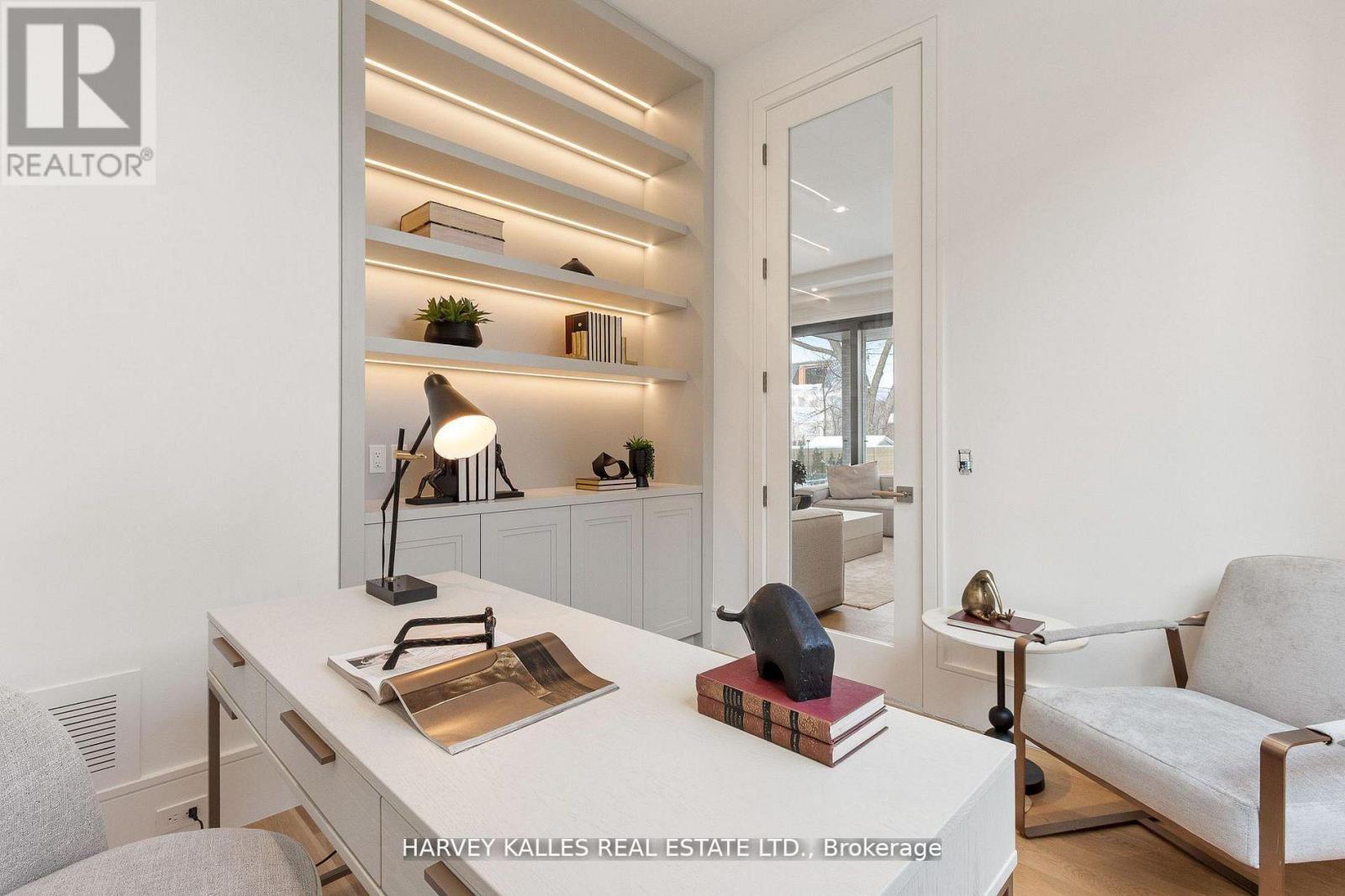 370 GLENGROVE AVENUE W - 20
