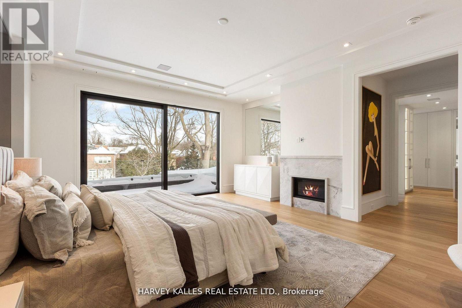 370 GLENGROVE AVENUE W - 26
