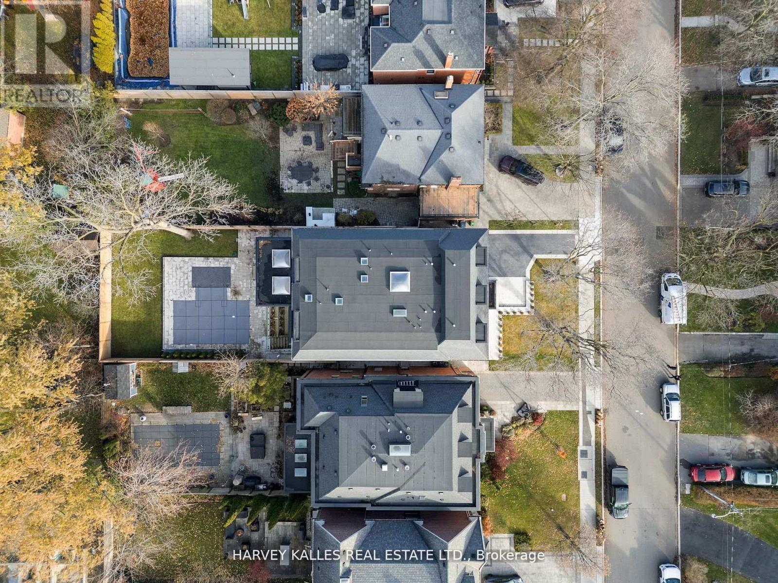 370 GLENGROVE AVENUE W - 3