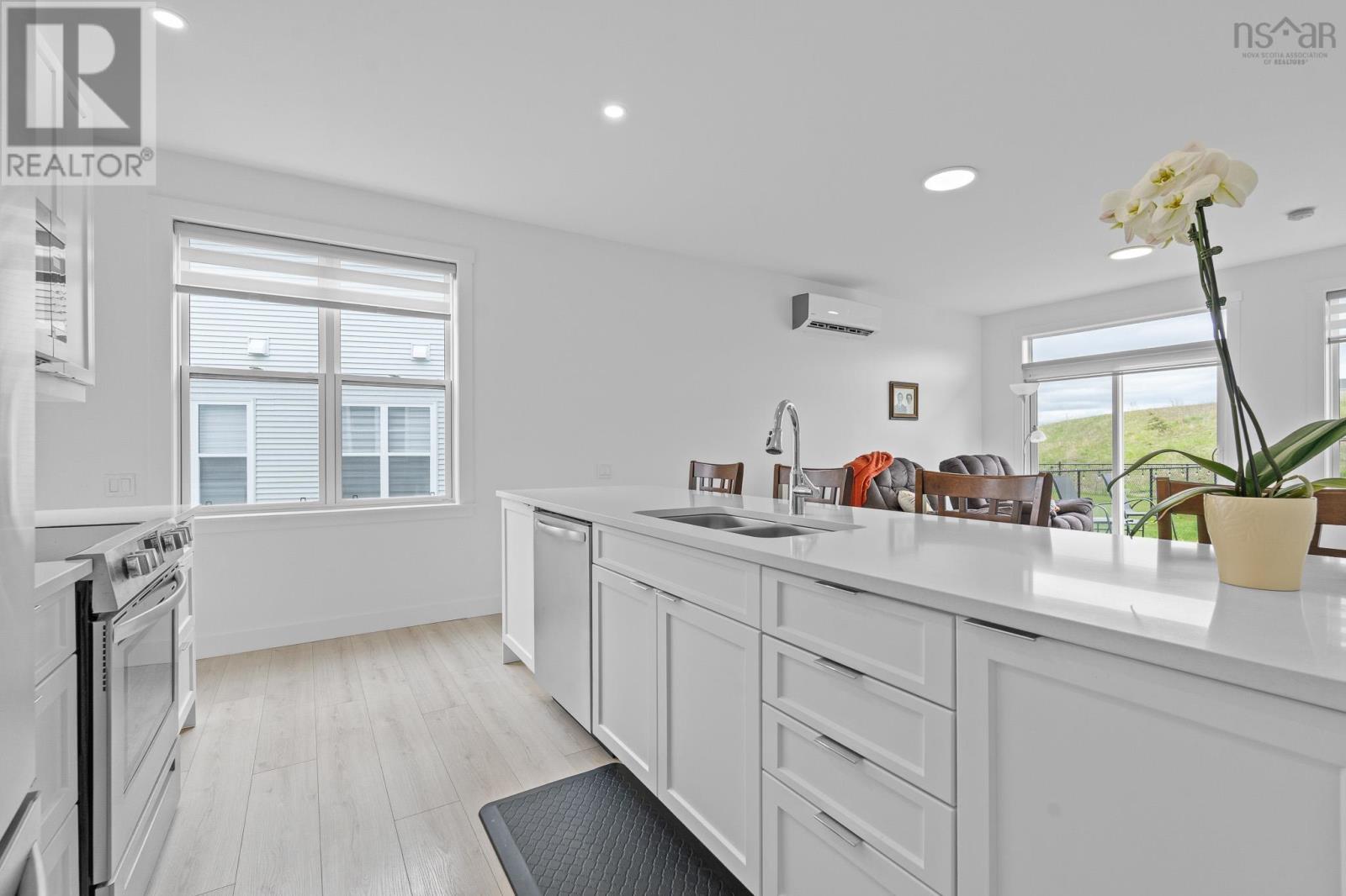 71 Thistle Street - 21
