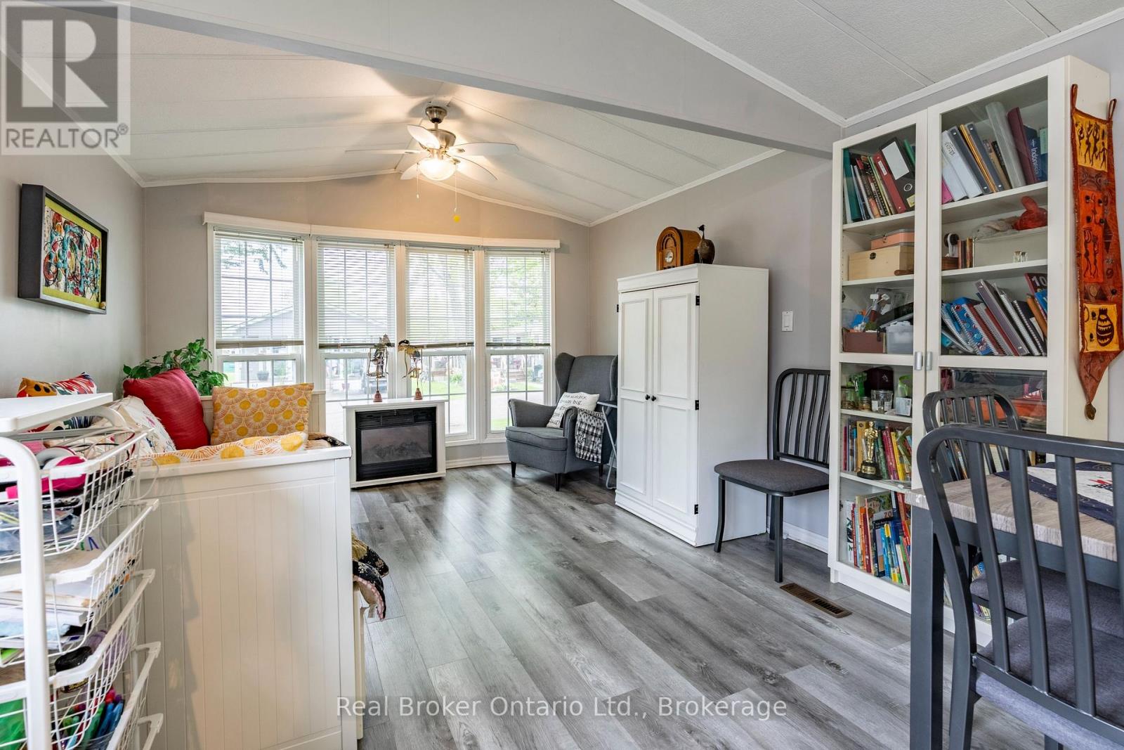 #236 580 BEAVER CREEK ROAD - 6