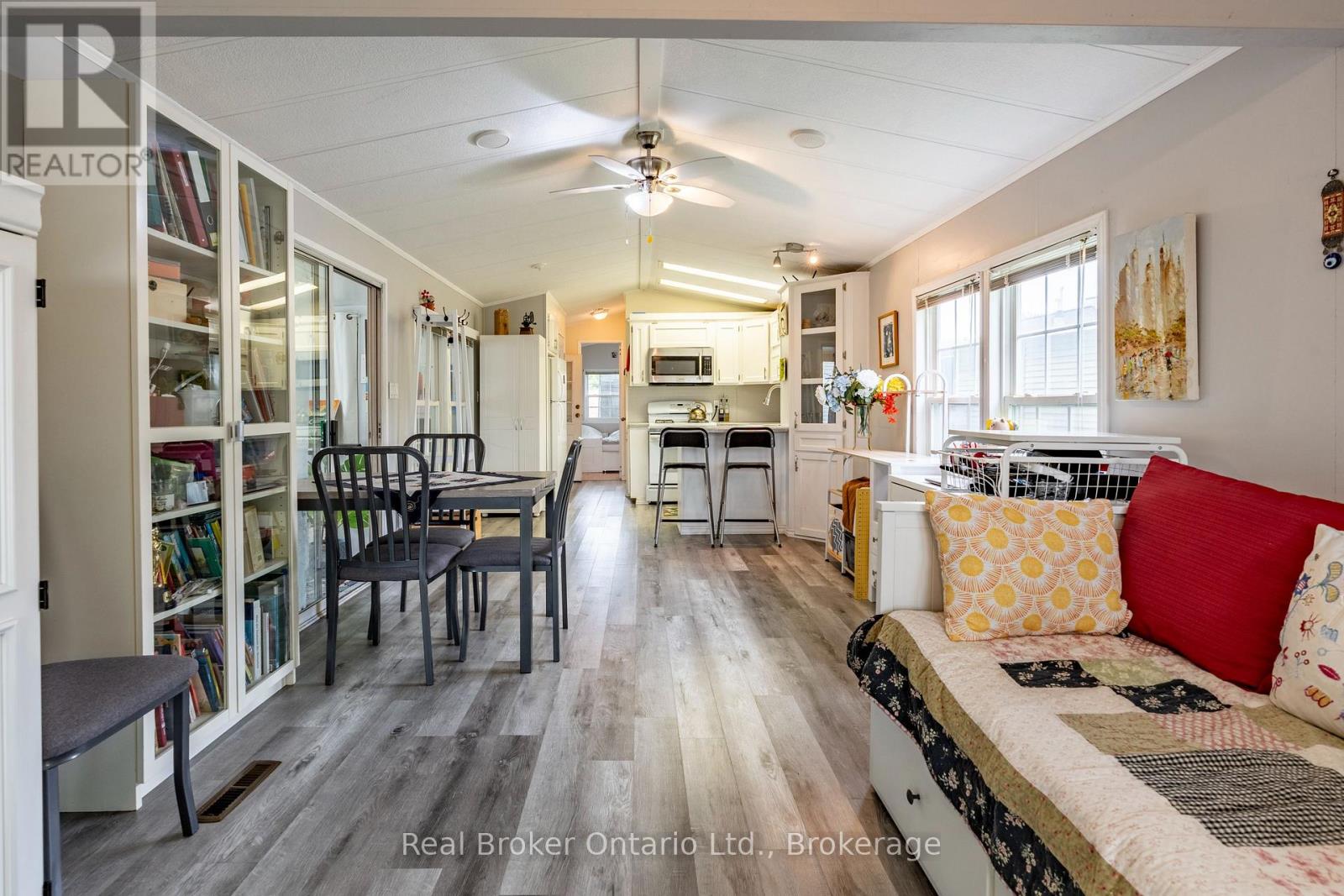 #236 580 BEAVER CREEK ROAD - 7