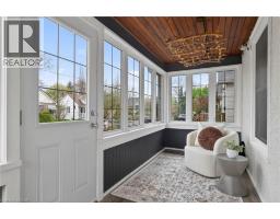 Family room - 105 Highland Avenue, St  Catharines, ON L2R4H9 Photo 7