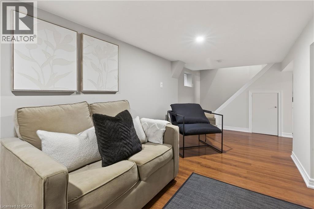 105 HIGHLAND Avenue - 35