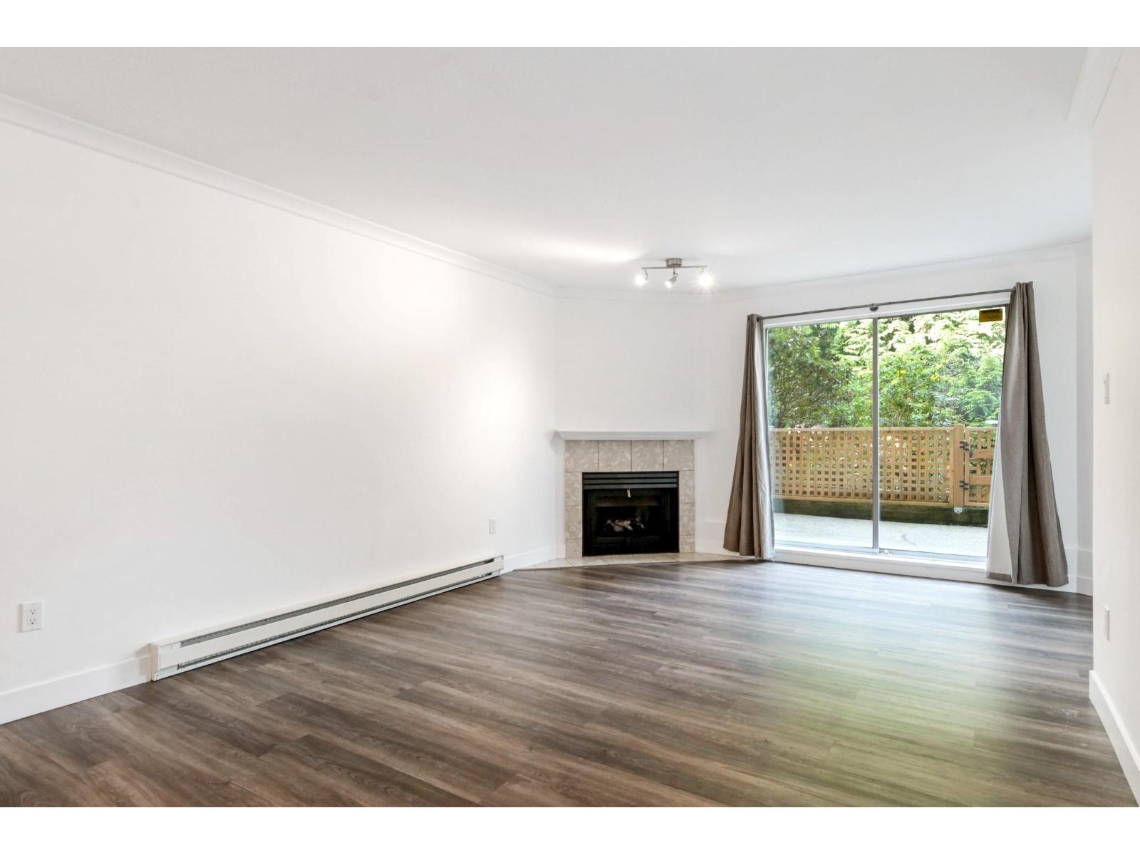 102 9948 151 STREET, Surrey