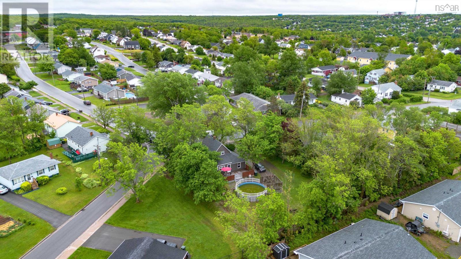 437 Cabot Street - 29