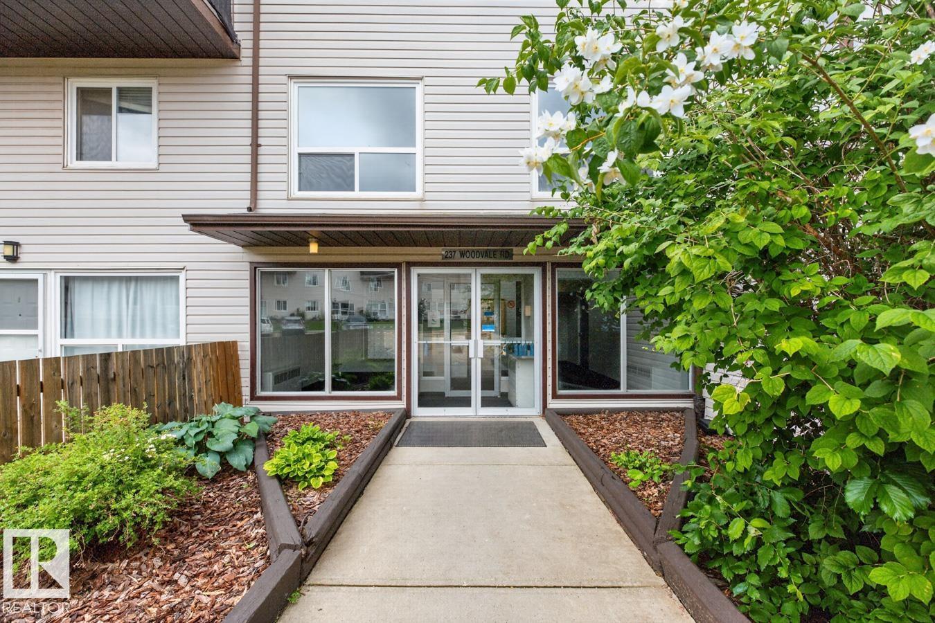 #106 237 WOODVALE RD W NW - 1