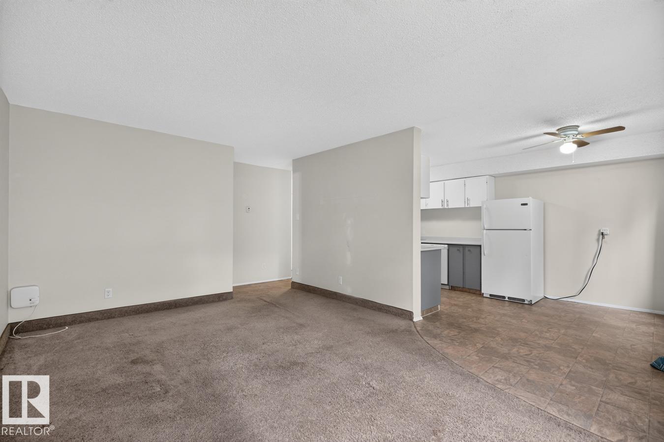 #106 237 WOODVALE RD W NW - 9