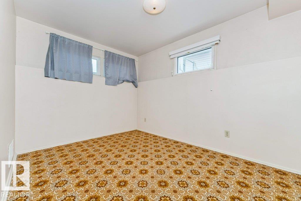9416 68A ST NW — photo 35
