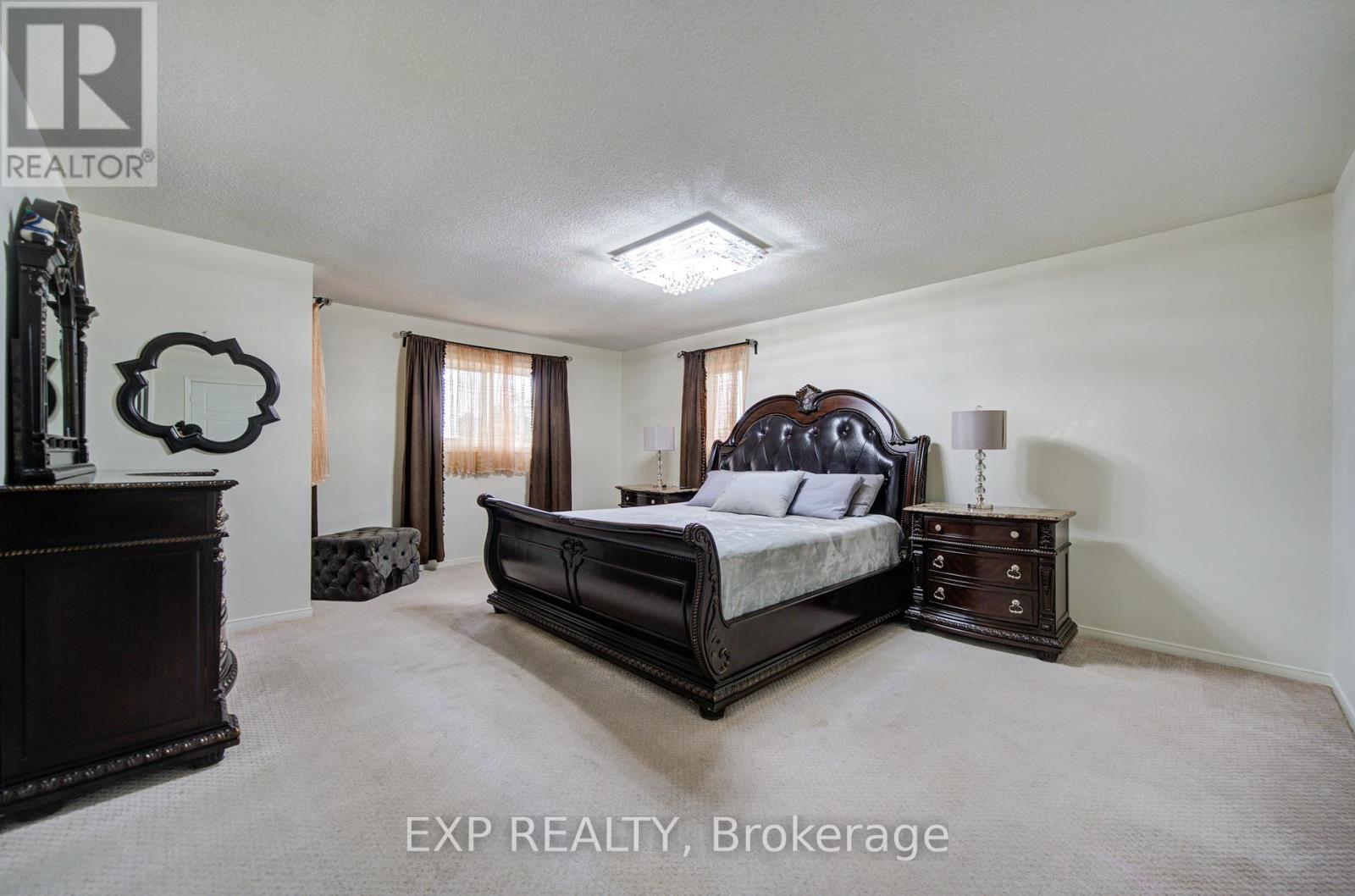 59 YORKLAND STREET - 21