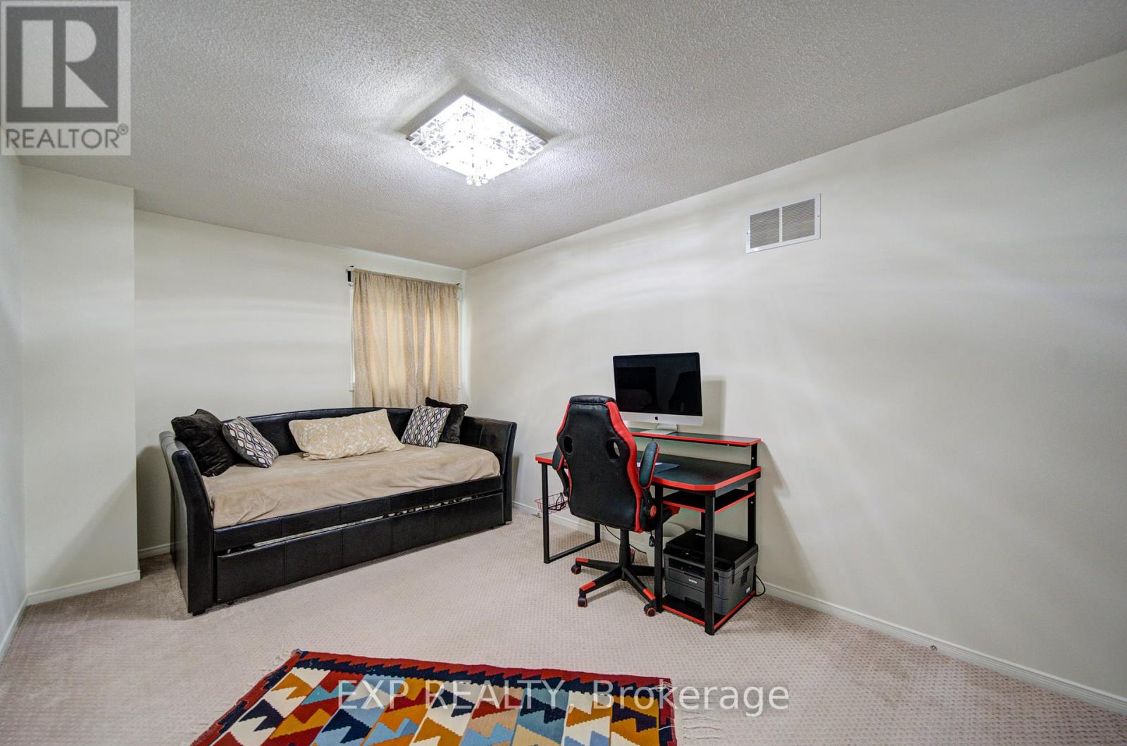 59 YORKLAND STREET - 34