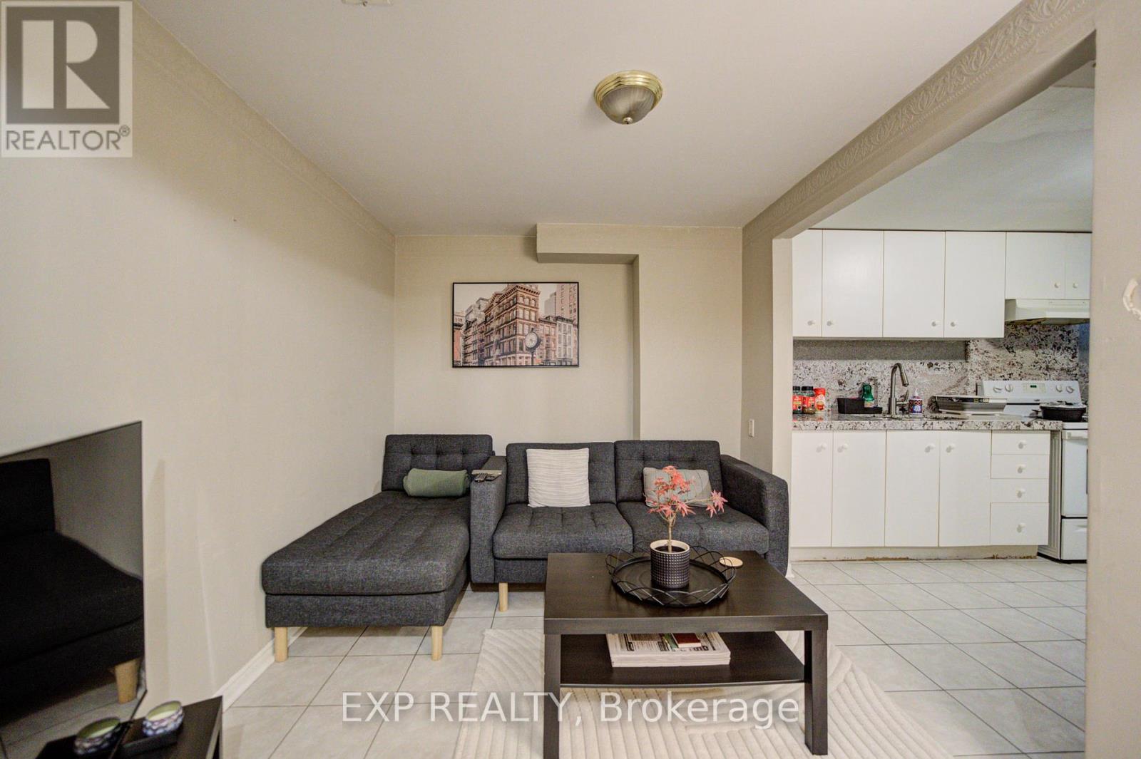 59 YORKLAND STREET - 35