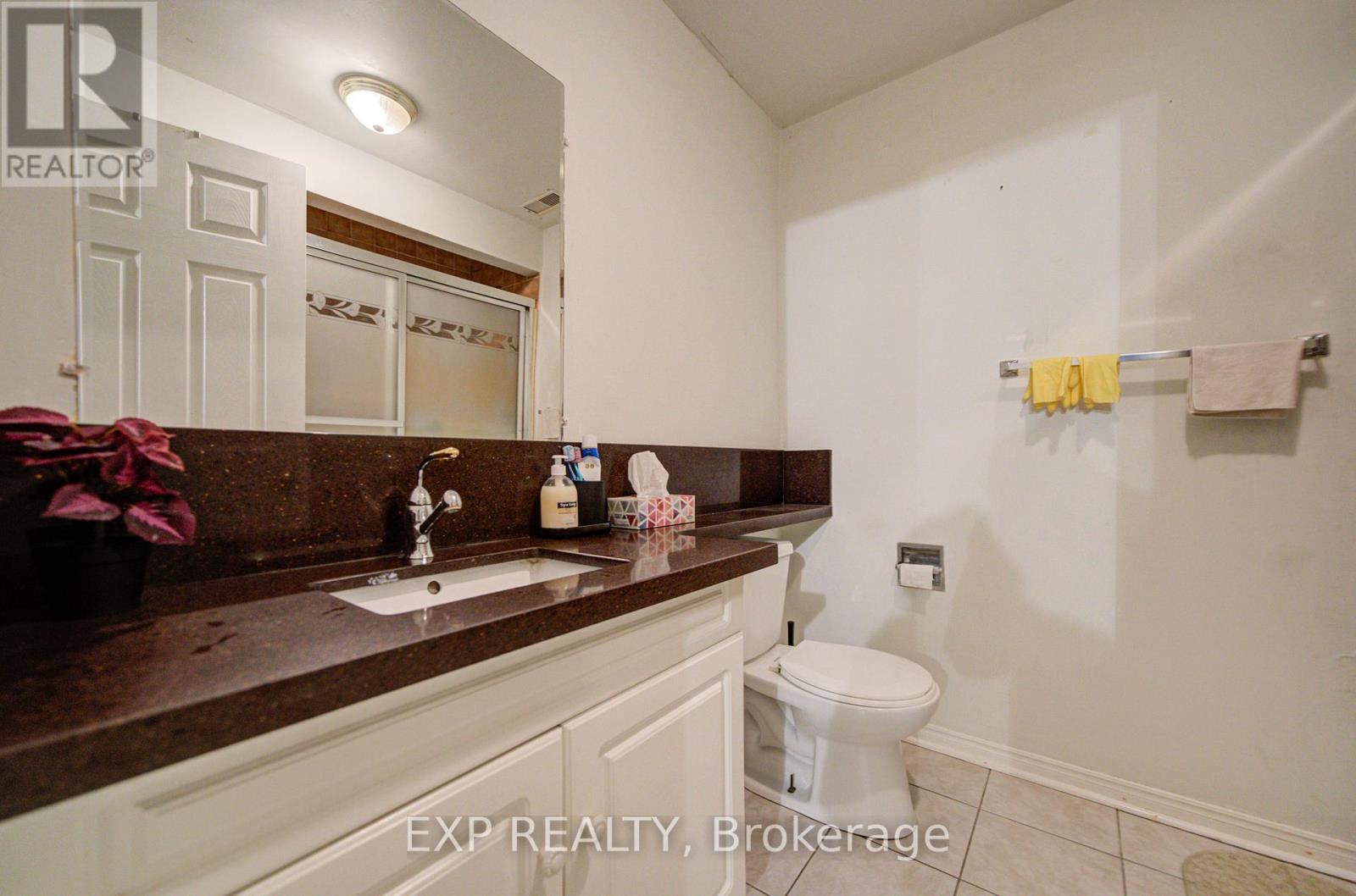 59 YORKLAND STREET - 44