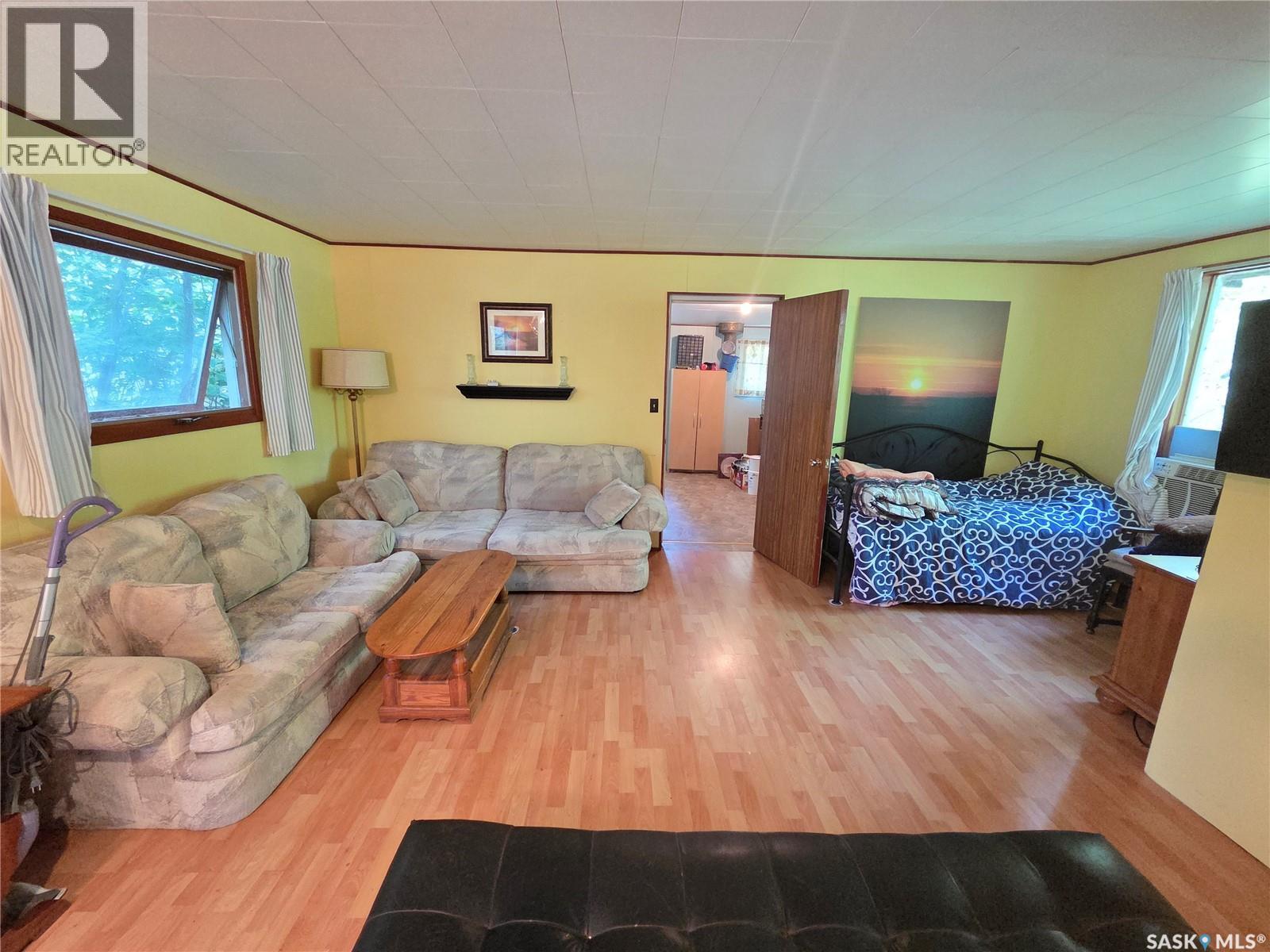 824 Lakeside AVENUE — photo 15