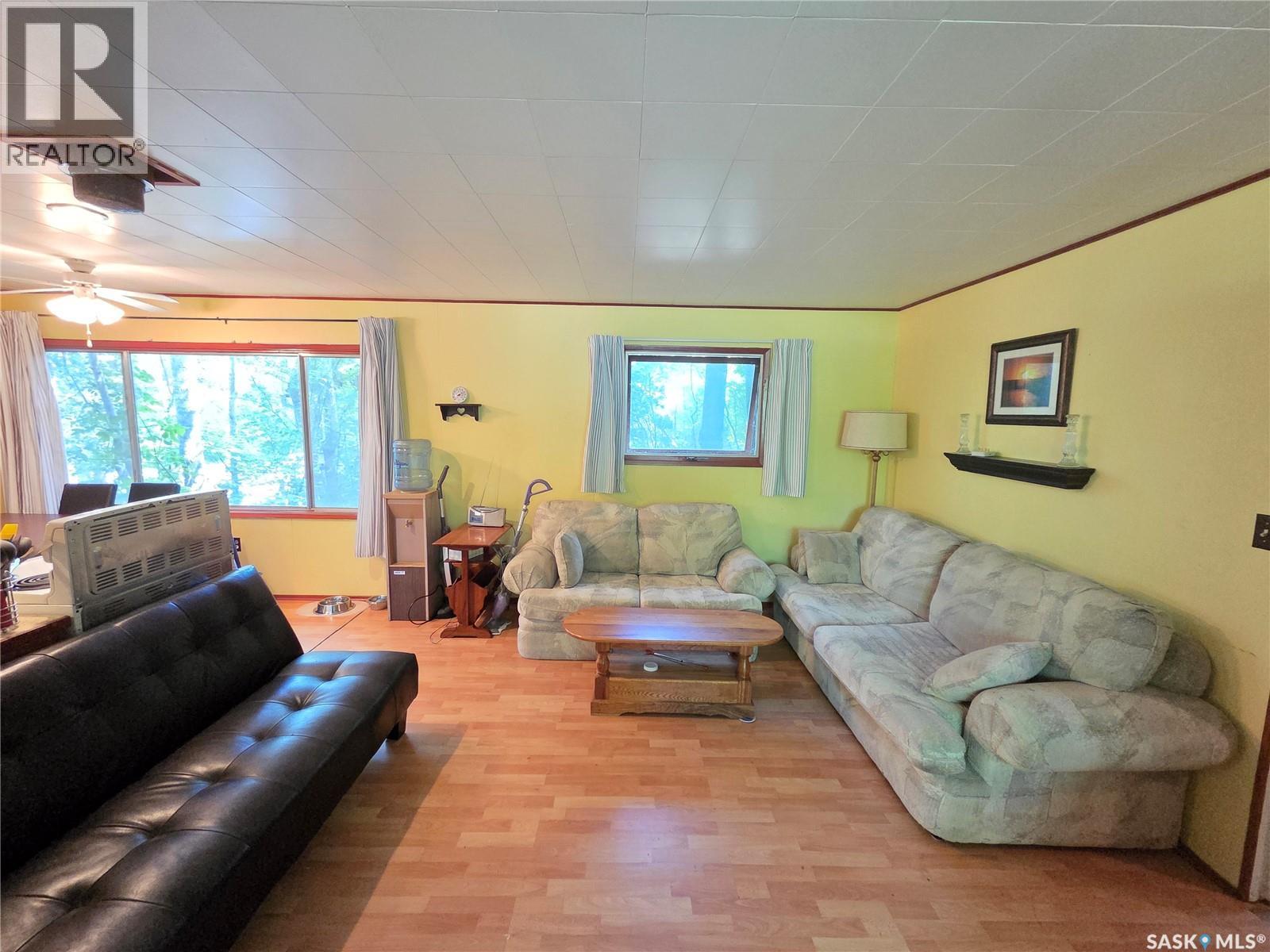 824 Lakeside AVENUE — photo 17