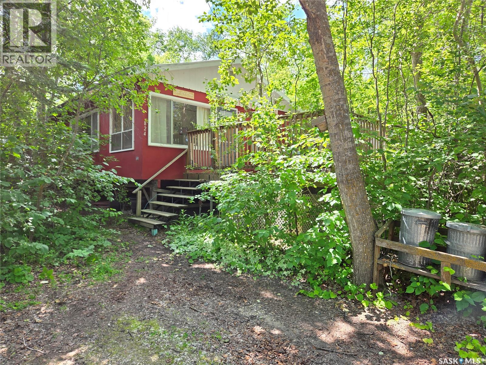 824 Lakeside AVENUE - photo 2