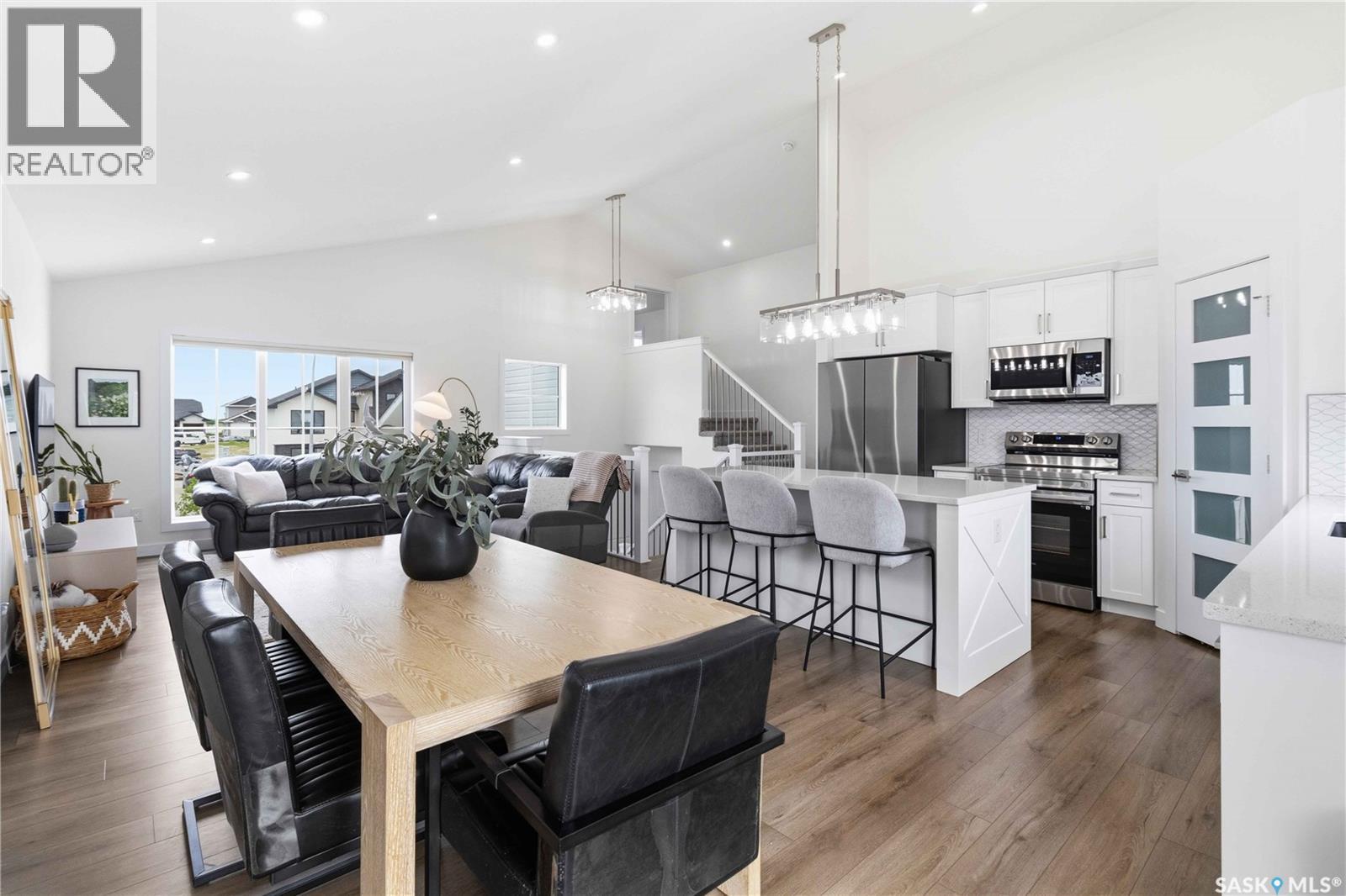 807 Weir CRESCENT - photo 4
