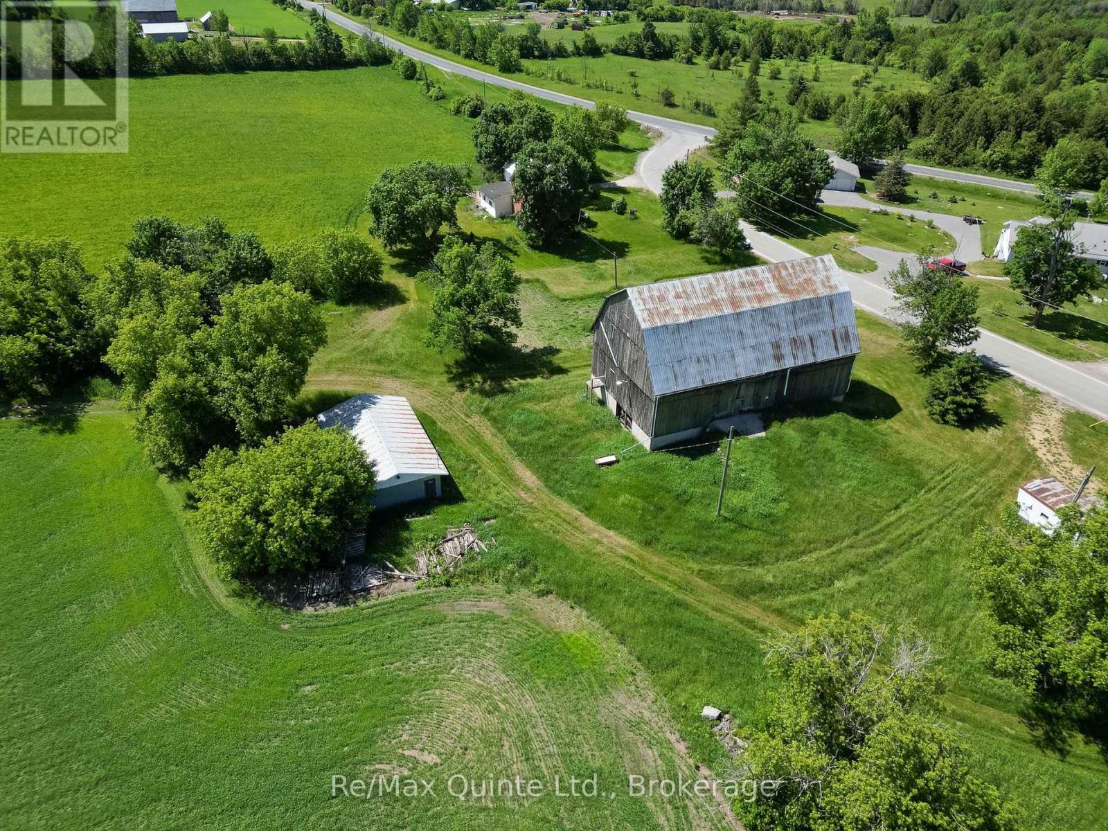 10 DECLAIR ROAD - 31