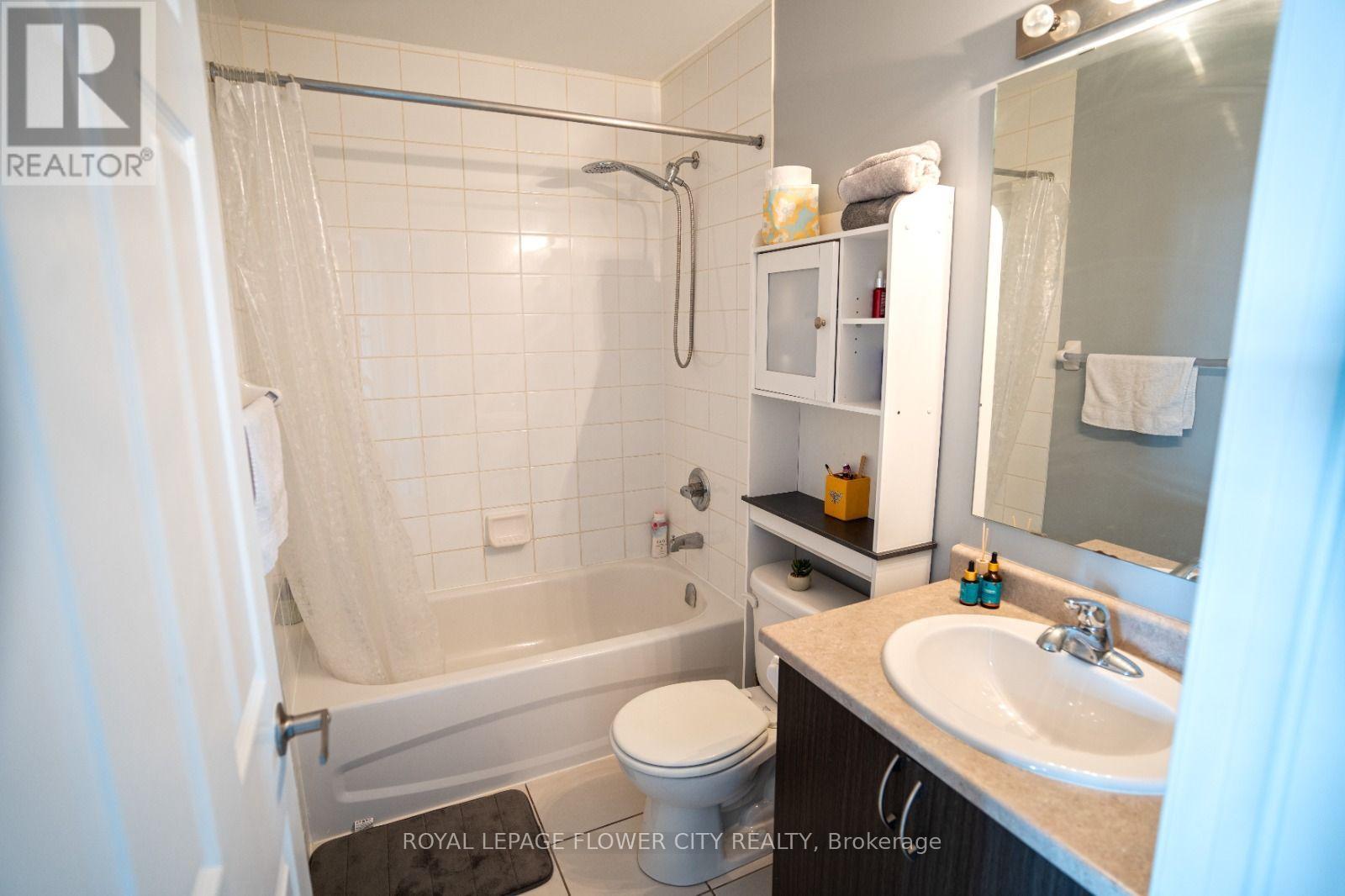 #306 54 SKY HARBOUR DRIVE - 12