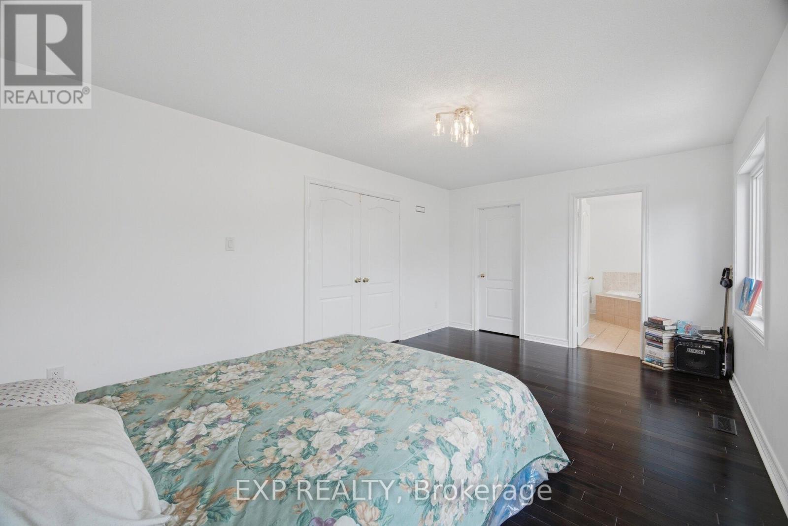 363 HOLMES CRESCENT - 19