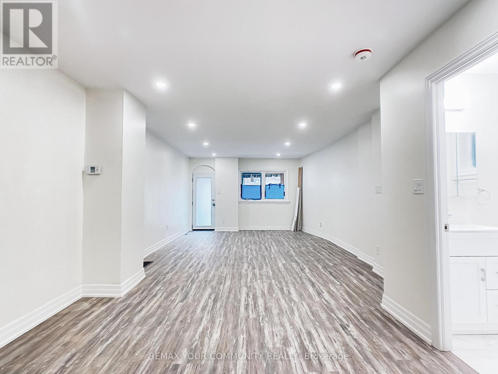 1623 KEELE STREET - 2