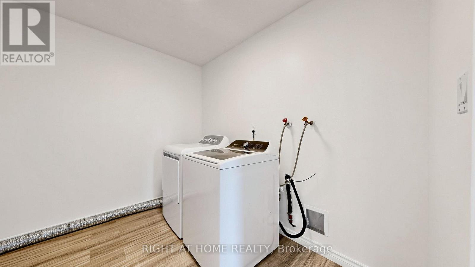 #1201 335 DRIFTWOOD AVENUE - 27