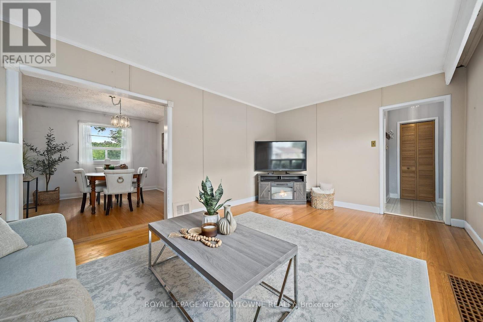 27 HATFIELD CRESCENT - Image 10