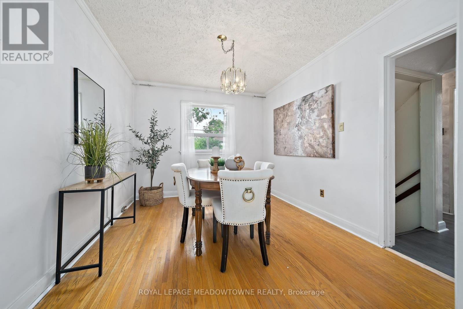 27 HATFIELD CRESCENT - Image 11