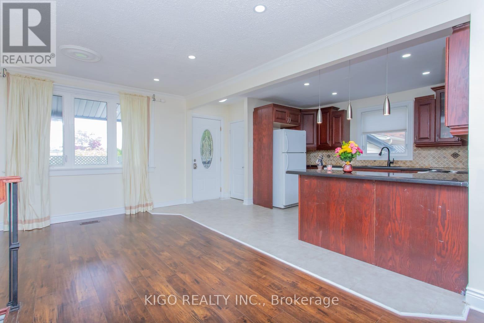 1328 CAWTHRA ROAD - 17