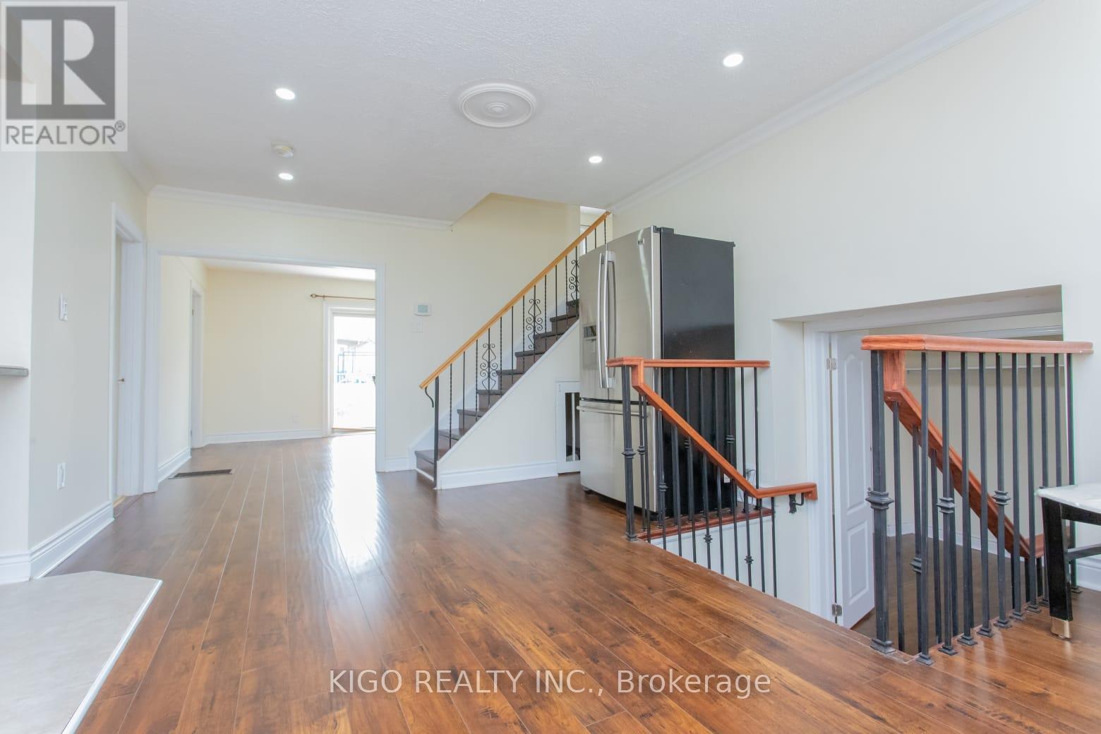 1328 CAWTHRA ROAD - 24