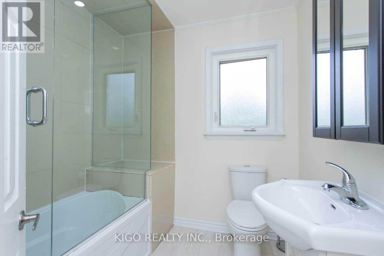 1328 CAWTHRA ROAD - 32