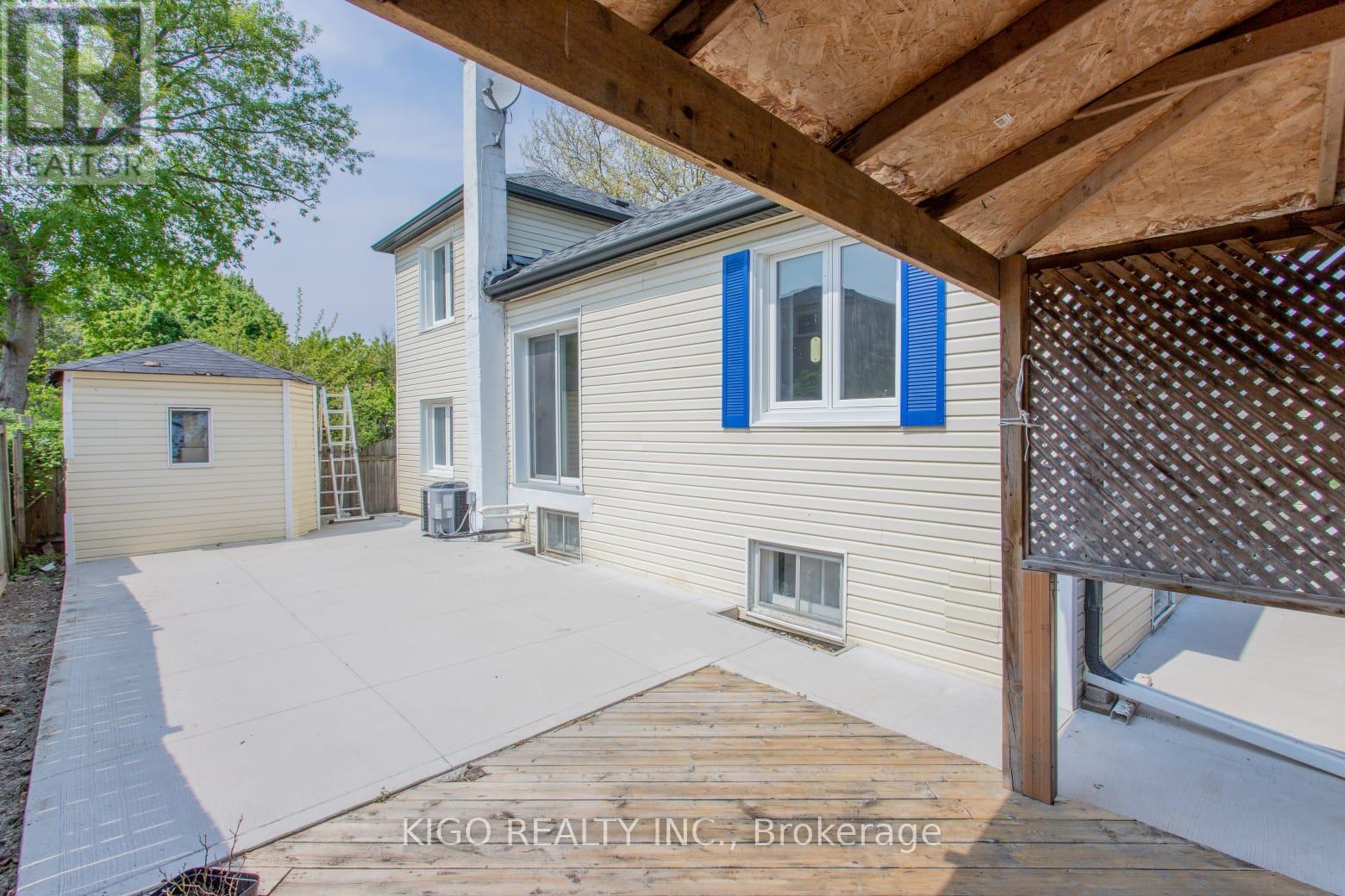 1328 CAWTHRA ROAD - 9
