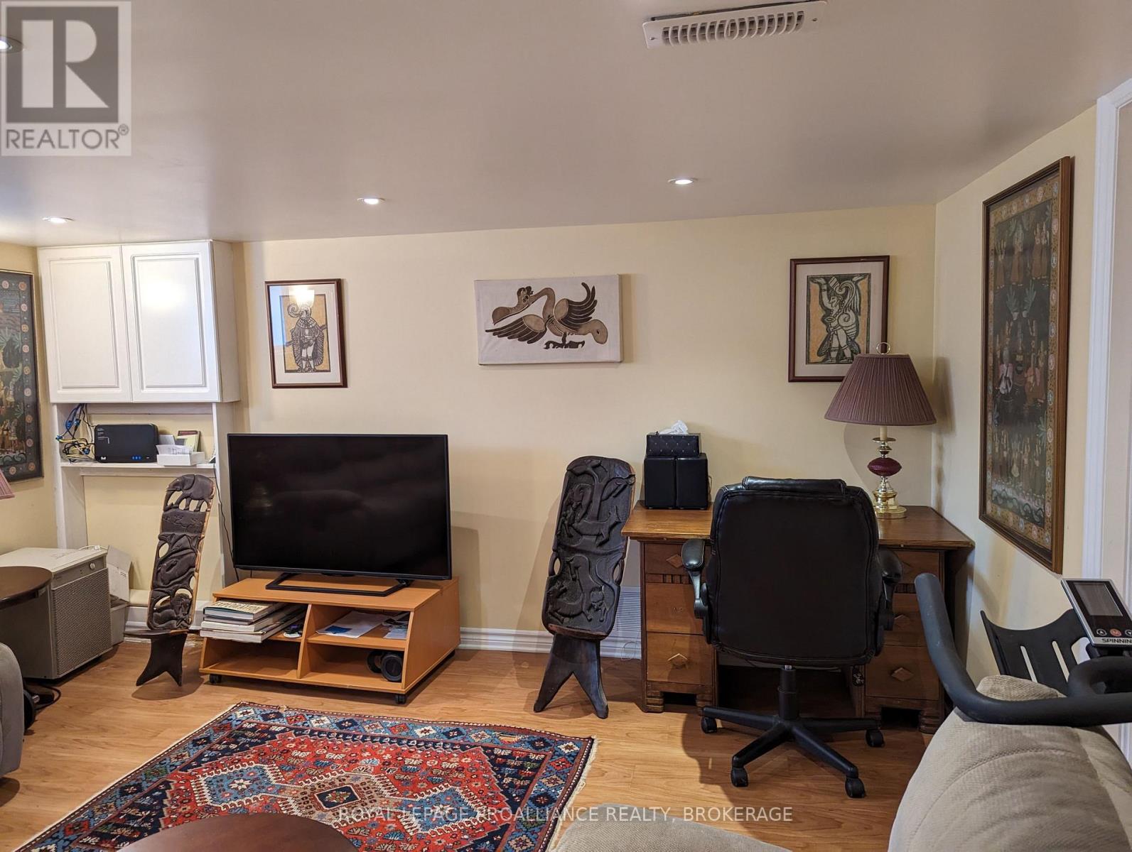 51 DUNDAS STREET - 27