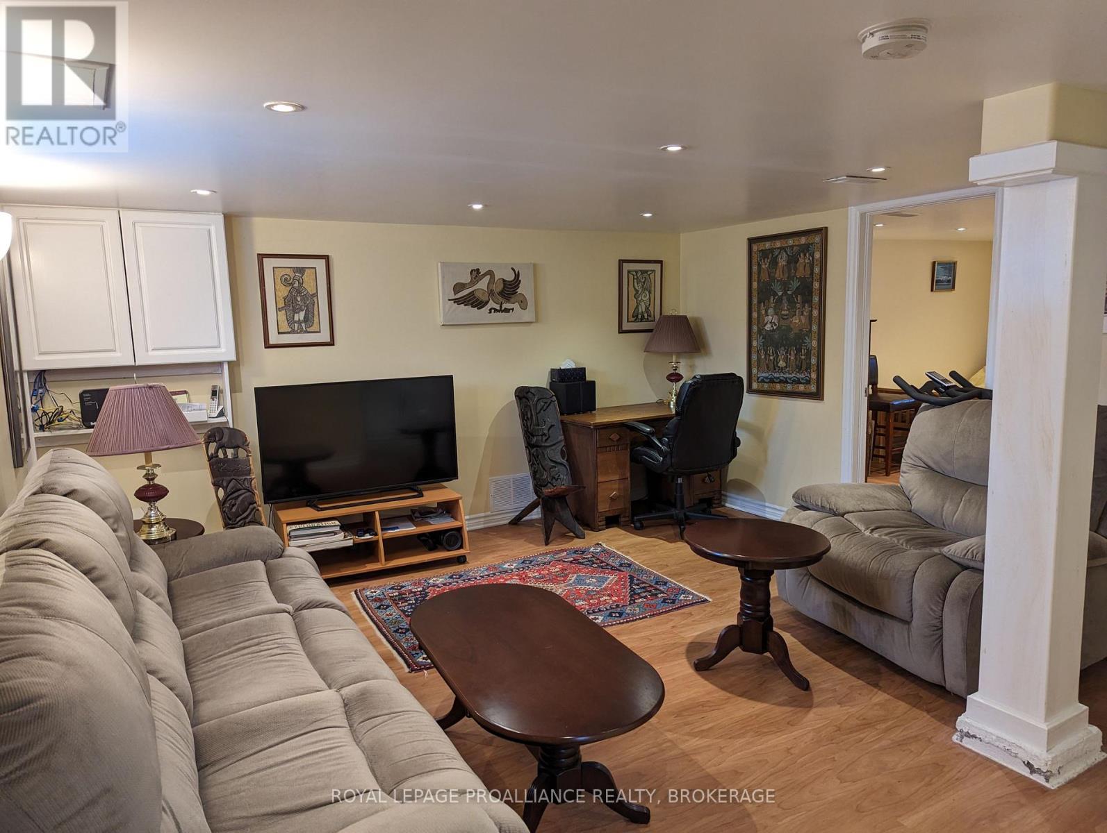 51 DUNDAS STREET - 25